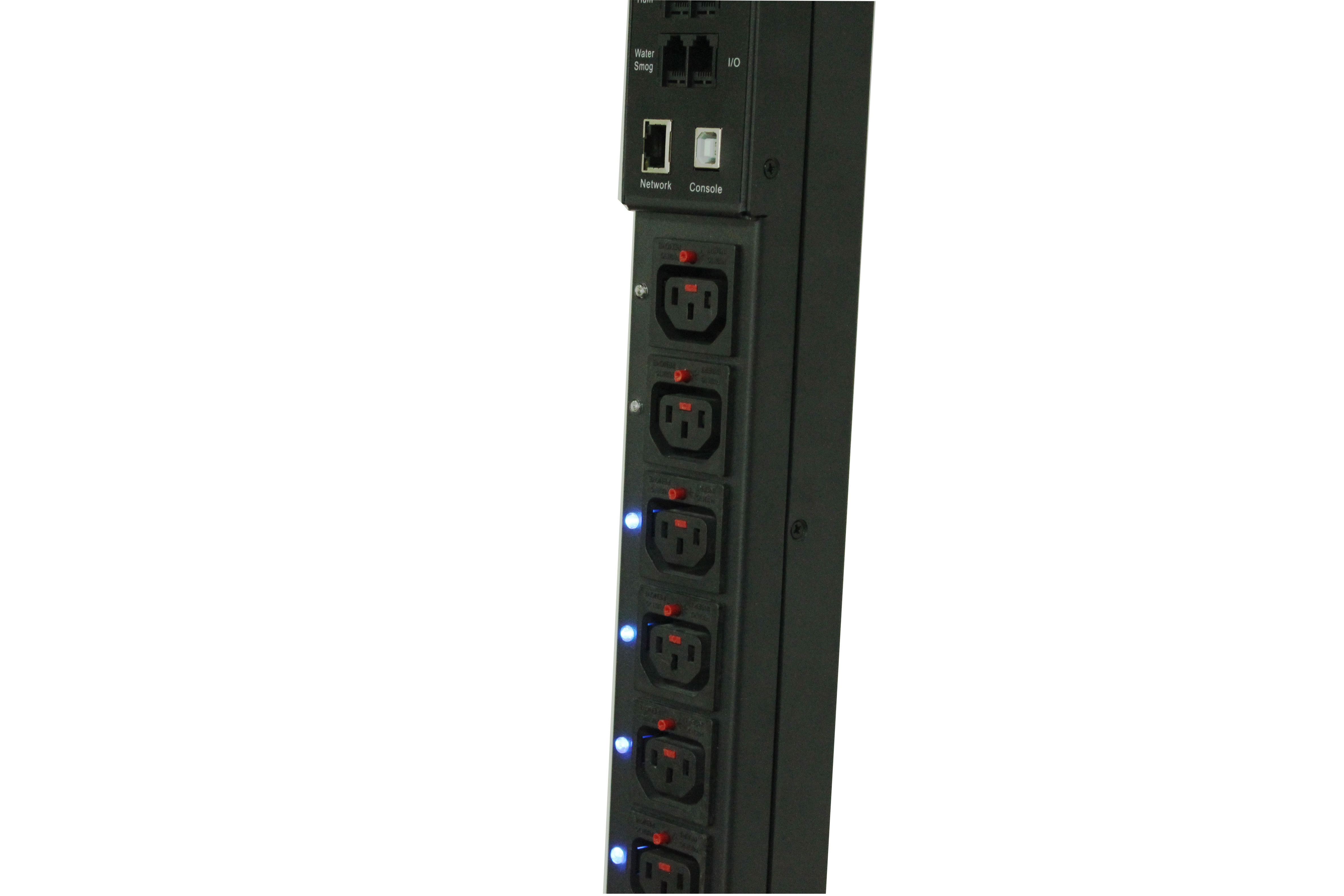 PDU de bloqueo vertical IEC remotamente inteligente IP