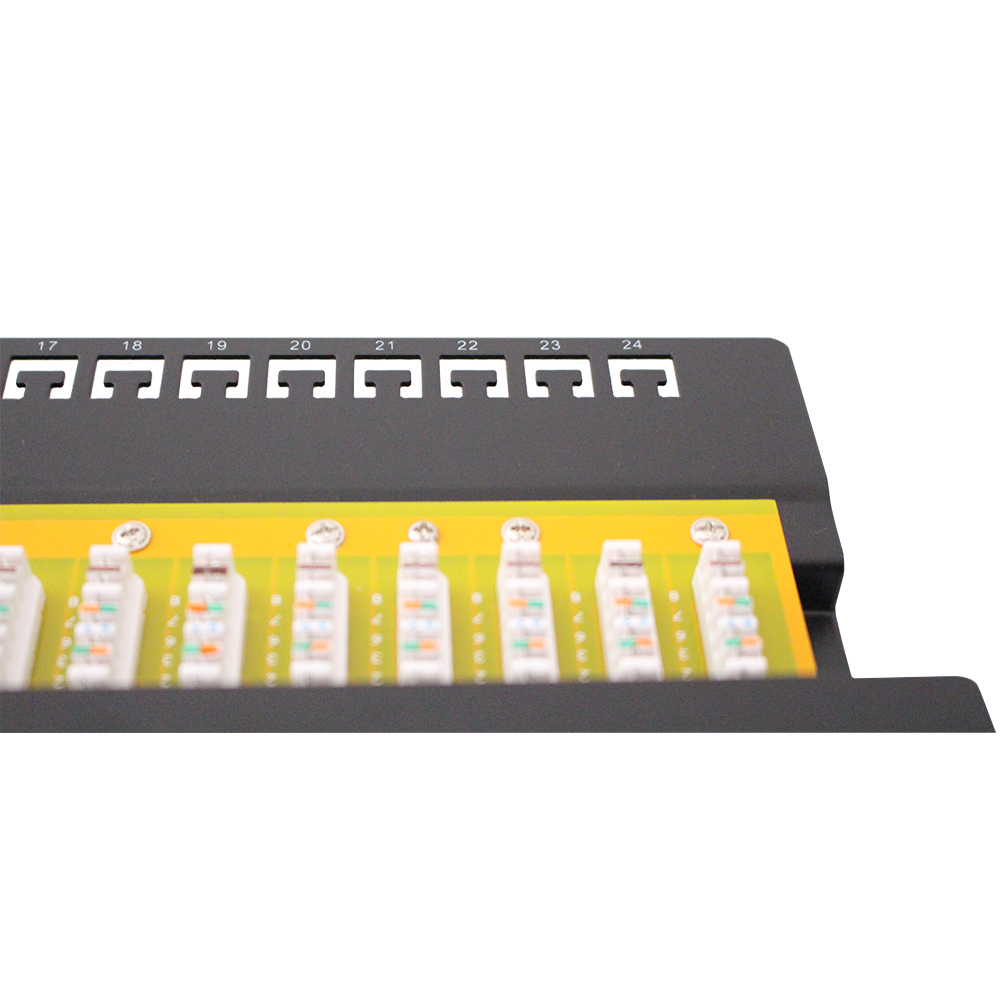 Panel de conexión de 90 grados 1U 24 puertos cat6 110 IDC UTP