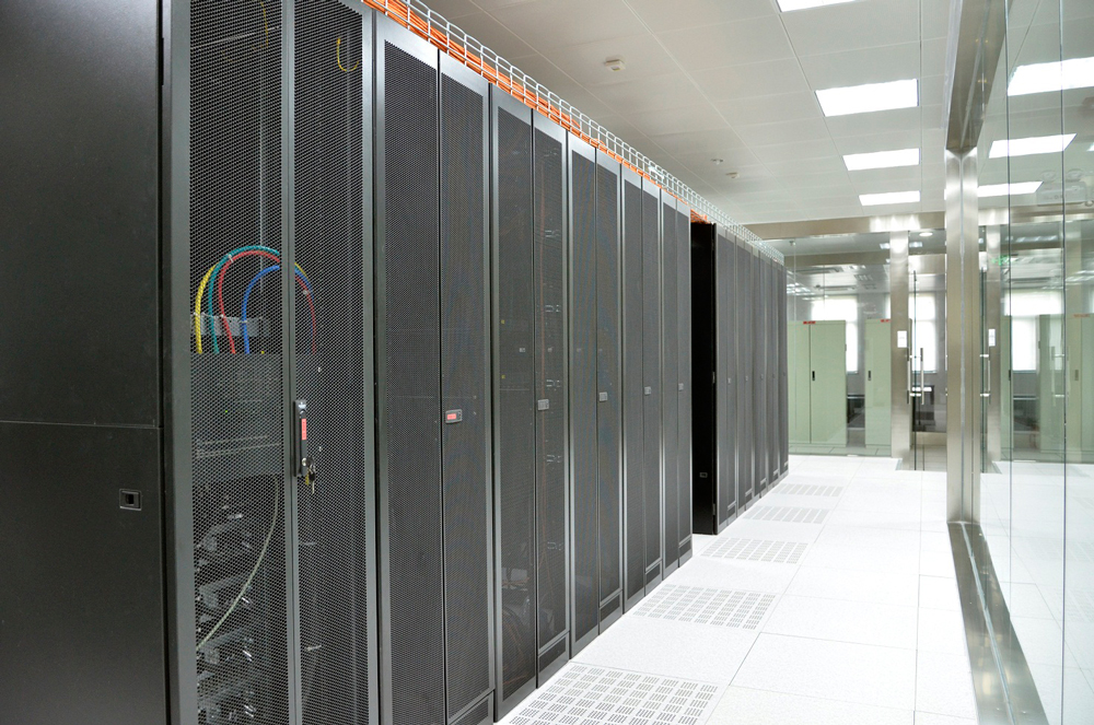 rack-apc-centro-de-datos