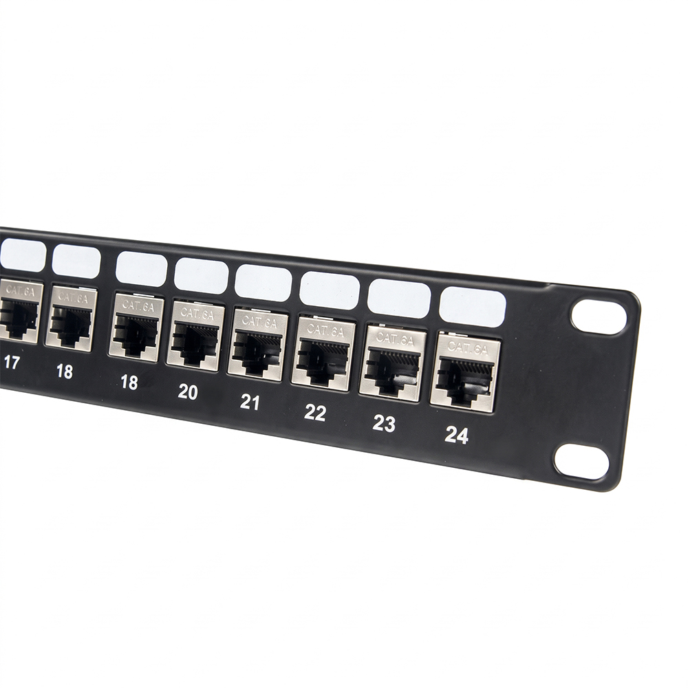 Panel de conexiones pasante STP Cat6A de 1U y 24 puertos | Panel acoplador en línea RJ45 blindado de 19' - WebiT